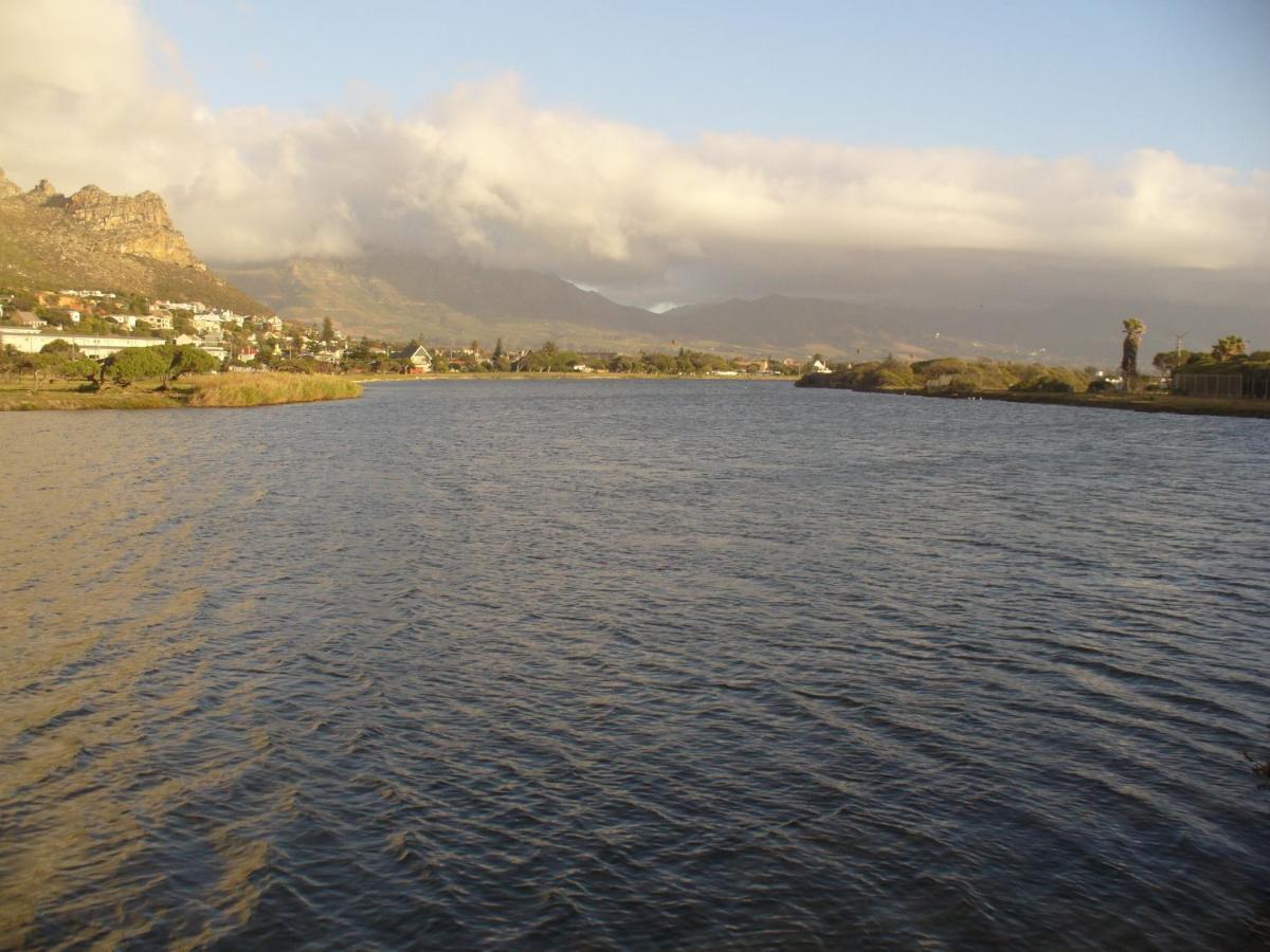 Royal@Sea2 Hotel Muizenberg Ngoại thất bức ảnh